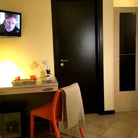 Girasole Nocleg ze śniadaniem 3*